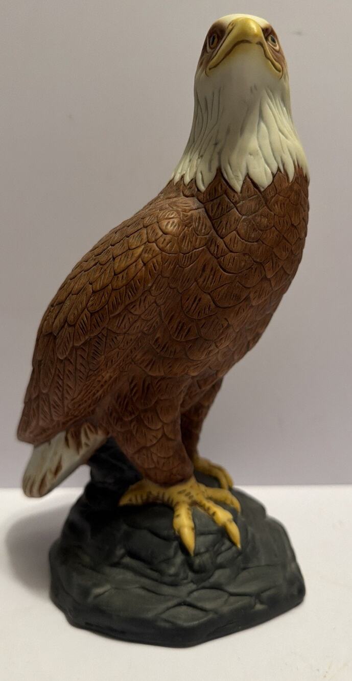 Vintage 1982 Avon Pride of America Bald Eagle Figurine Statue 7 3/4" Tall BOX
